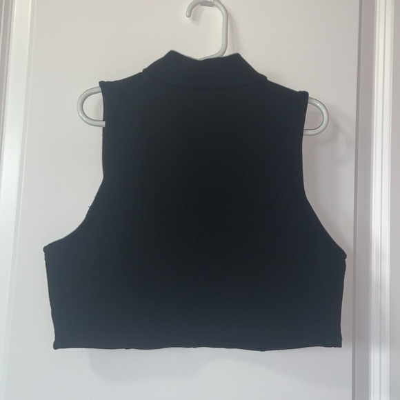 FASHION NOVA SIZE S Cropped Zip-up Mock Neck Tank Top - Picture 3 of 8